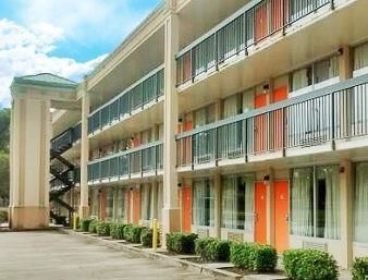 Knights Inn Gretna New Orleans West Bank Exterior photo